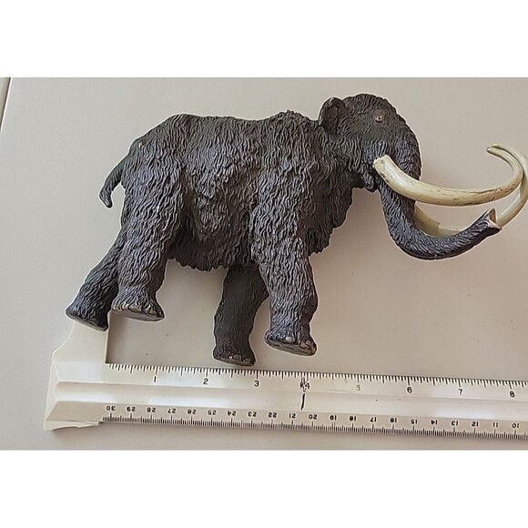 Carnegie Collection Safari Ltd Wooly Mammoth 2002 Prehistoric Figure Ice Age Toy - Picture 3 of 9